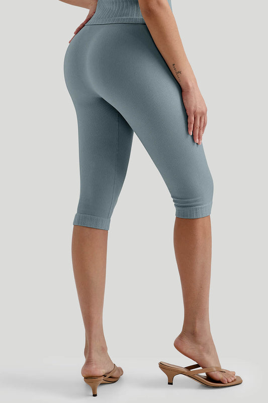 Ribbed Capri Pants