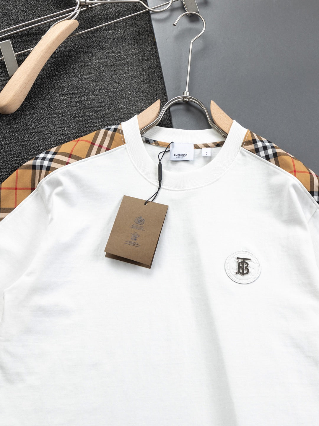 250218 New classic plaid patchwork T-shirts