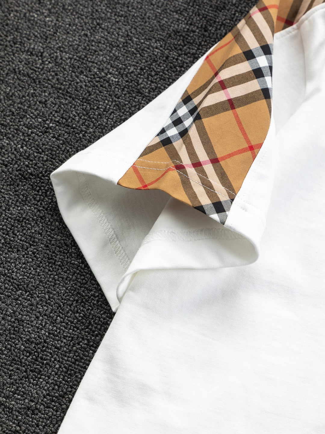 250218 New classic plaid patchwork T-shirts