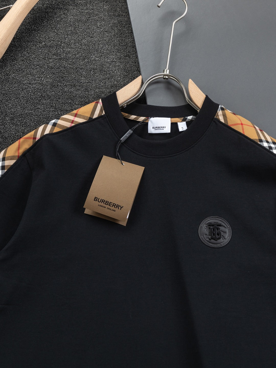 250218 New classic plaid patchwork T-shirts