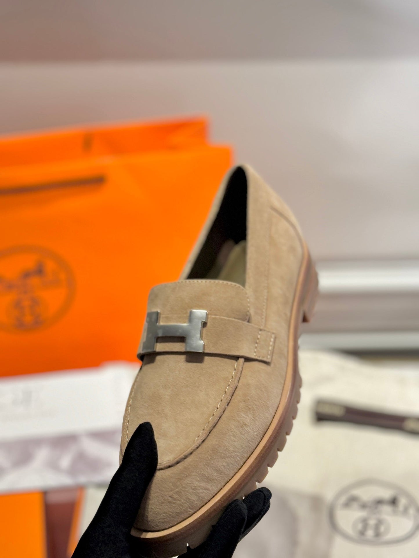 250527 New high-quality classic retro thick-soled loafers