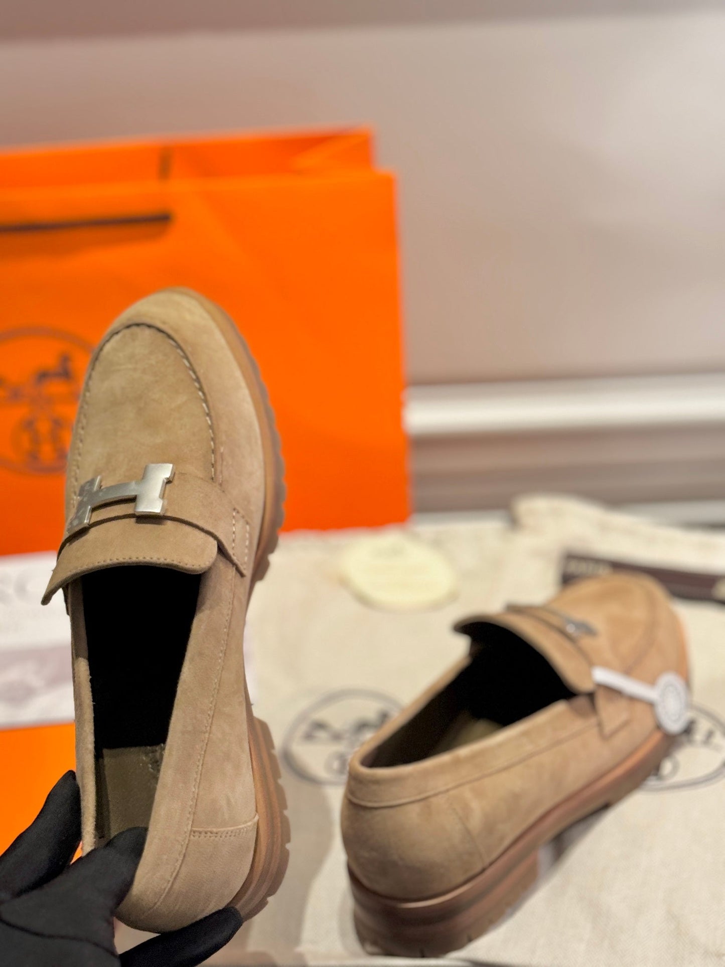 250527 New high-quality classic retro thick-soled loafers