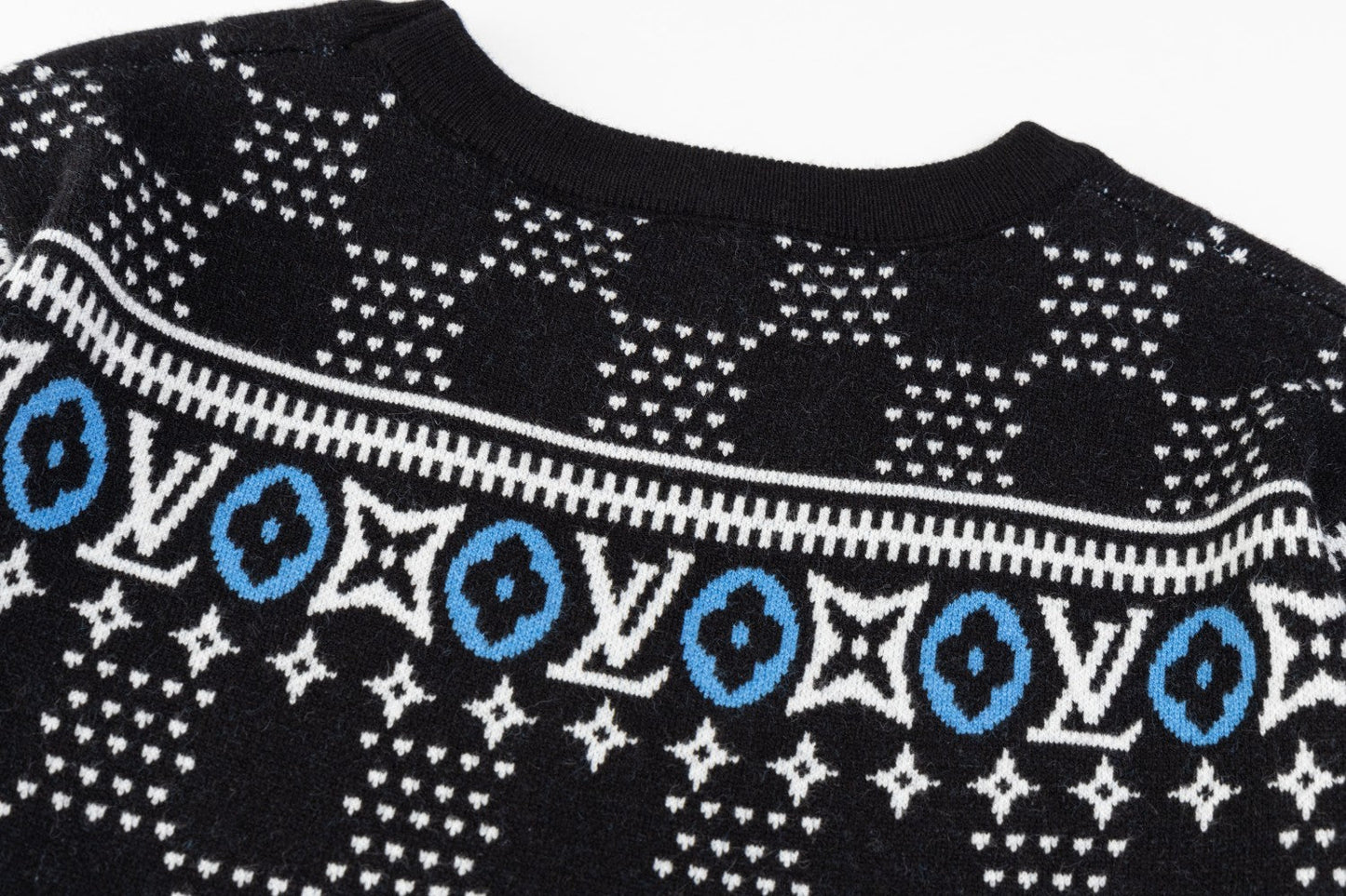 250729 New high-quality flystitch knitted sweater