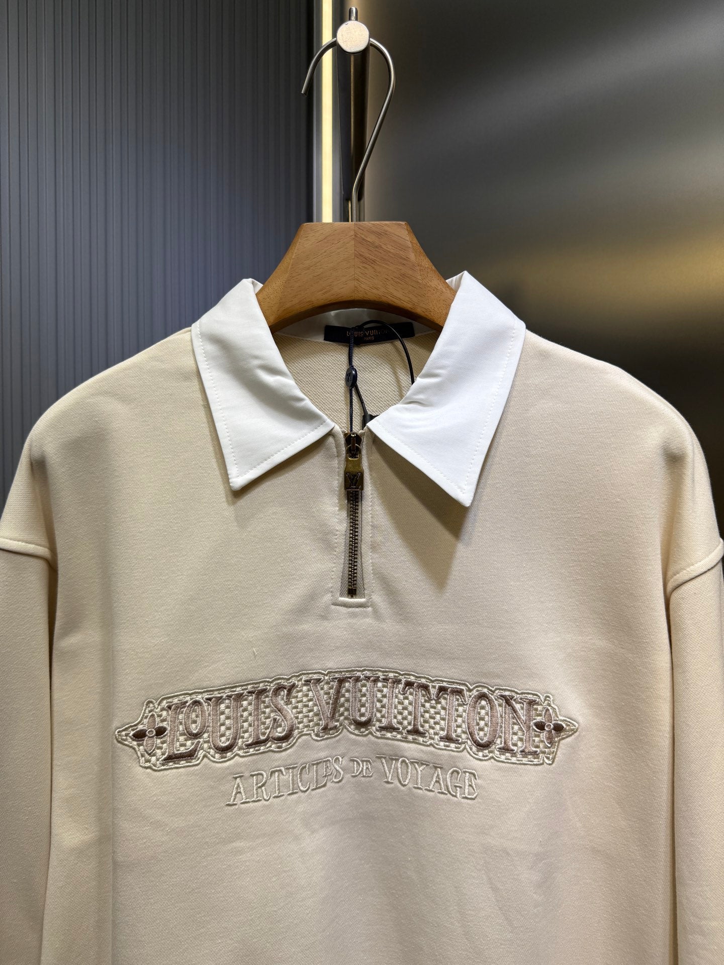 250813 New high-quality POLO sweatshirt with checkered embroidery zipper