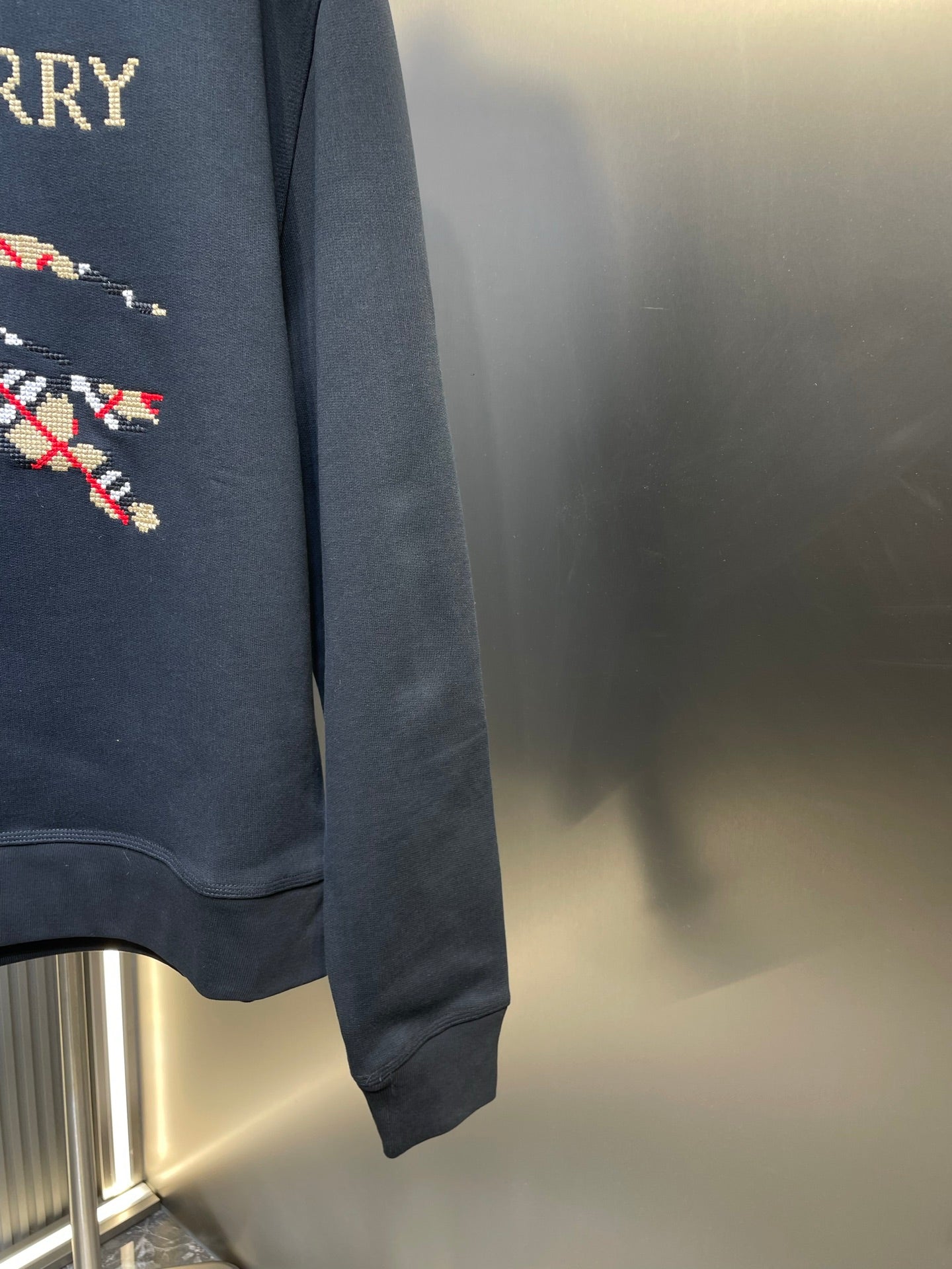 250813 New high-quality embroidered long-sleeved sweatshirt