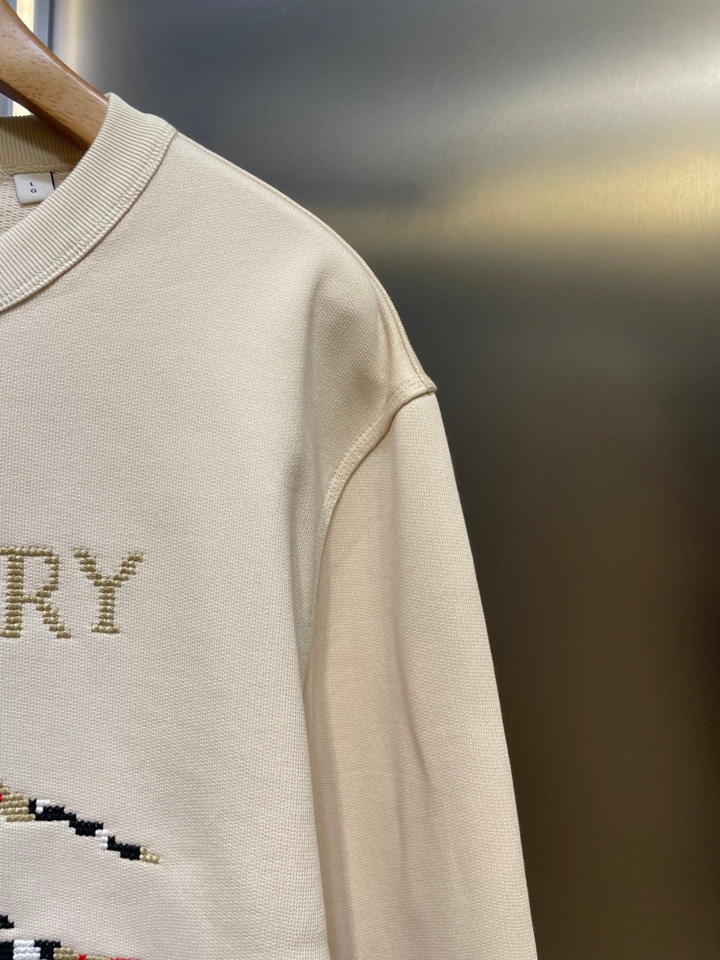 250813 New high-quality embroidered long-sleeved sweatshirt
