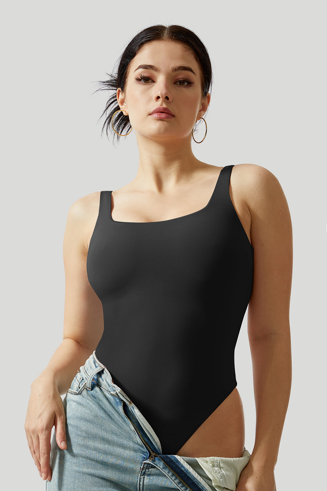 Solid Color Sleeveless Seamed Bodysuit - Black