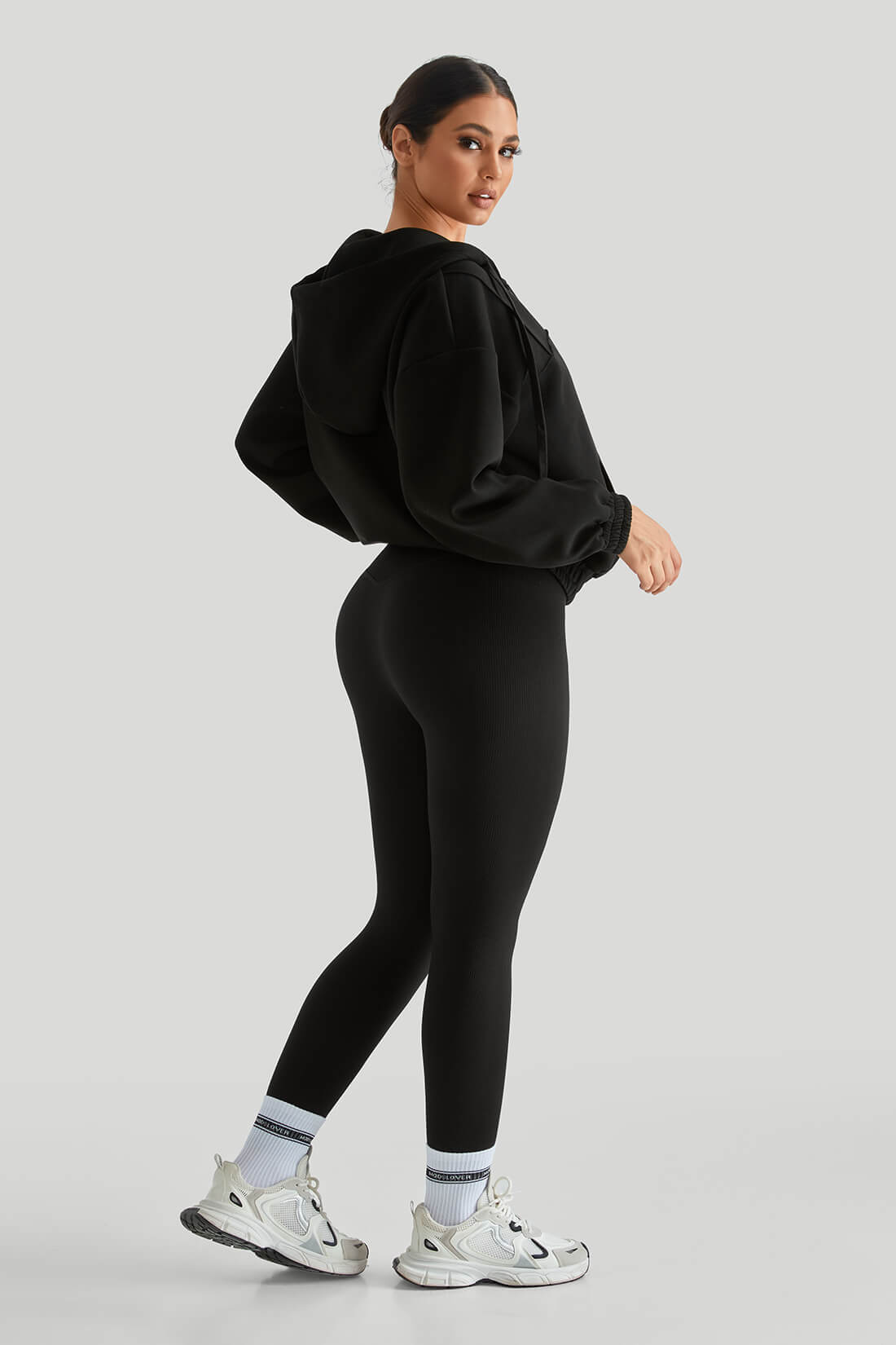 Essential Hoodie Suit Match Legging