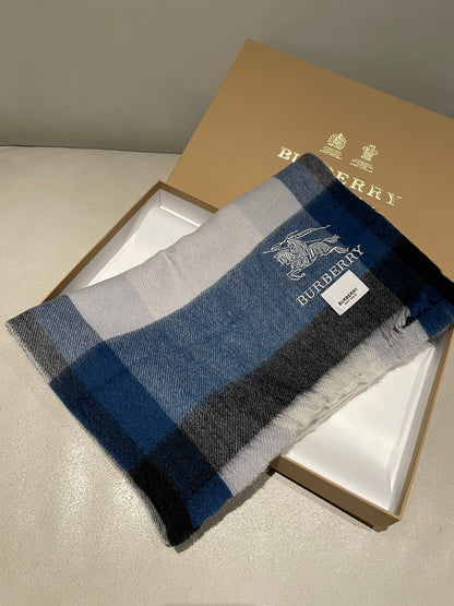 1002 Classic Soft and Comfortable Scarf