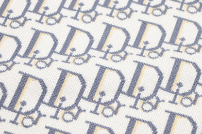 1203 New classic monogrammed sweaters