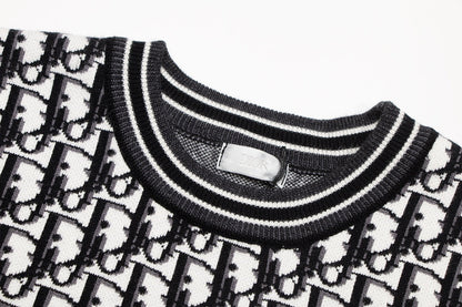 1203 New classic monogrammed sweaters