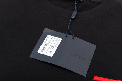 1211 New long strip stereoscopic offset T-shirt