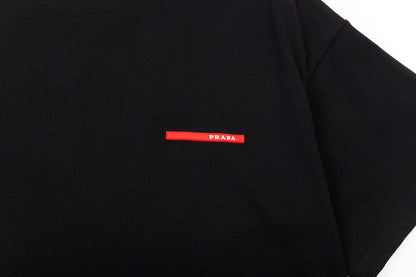 1211 New long strip stereoscopic offset T-shirt