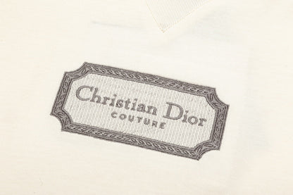 1219 monogram classic silver frame T-shirt