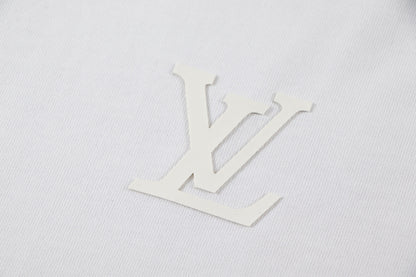 0205 New high quality stereo burn T-shirt
