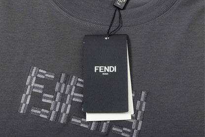 0205 New high quality monochromatic embroidered T-shirt