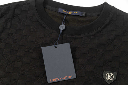 250305 New feature jacquard fabric dark print T-shirt