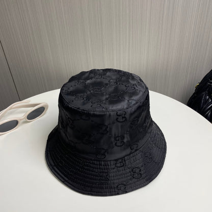 250305 The new style is covered in old fisherman's hats