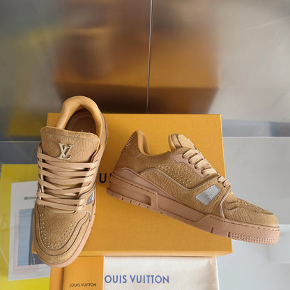 250318 New high quality new color board shoes