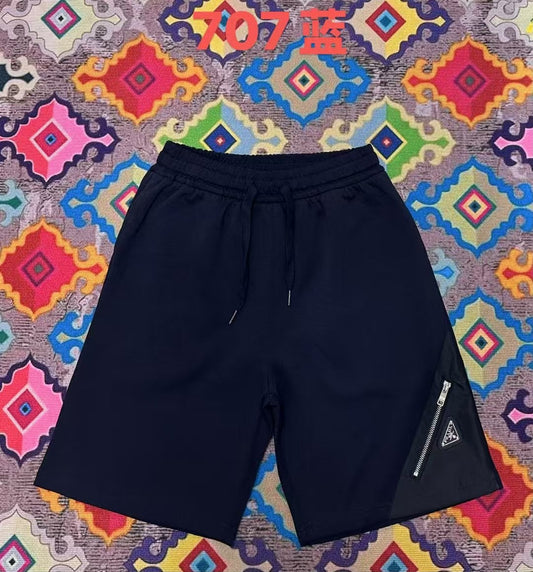 250404 New high-quality metal triangular label casual shorts