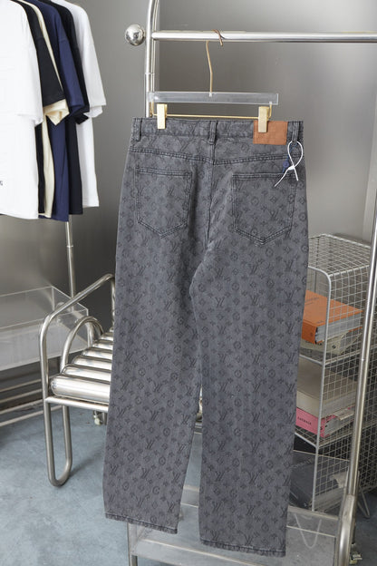 250729 New heavy-duty jacquard spray-painted denim trousers