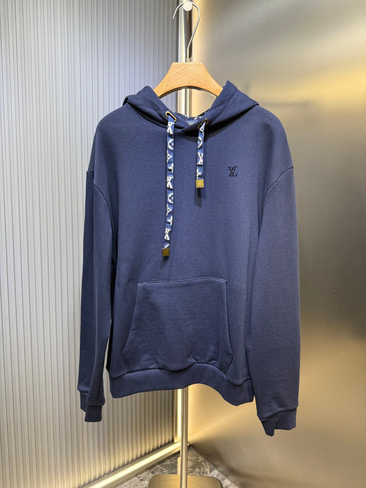 250813 A new high-quality, simple hooded sweatshirt