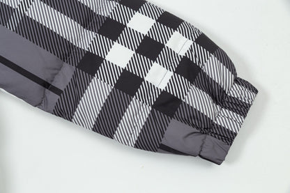 250813 New high-quality classic checkered soft and warm down jacket